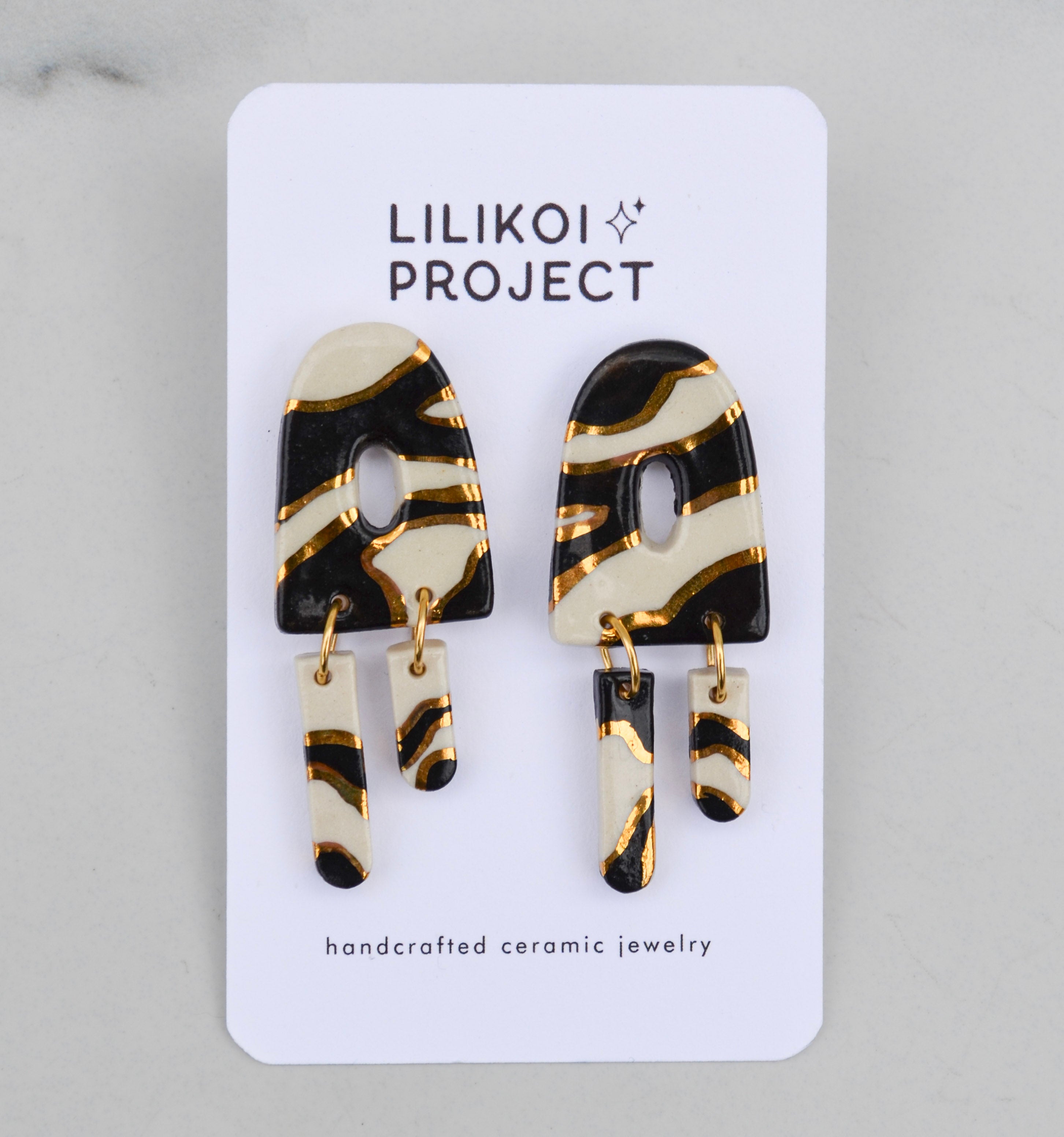 Black Swirl Dangle Earrings