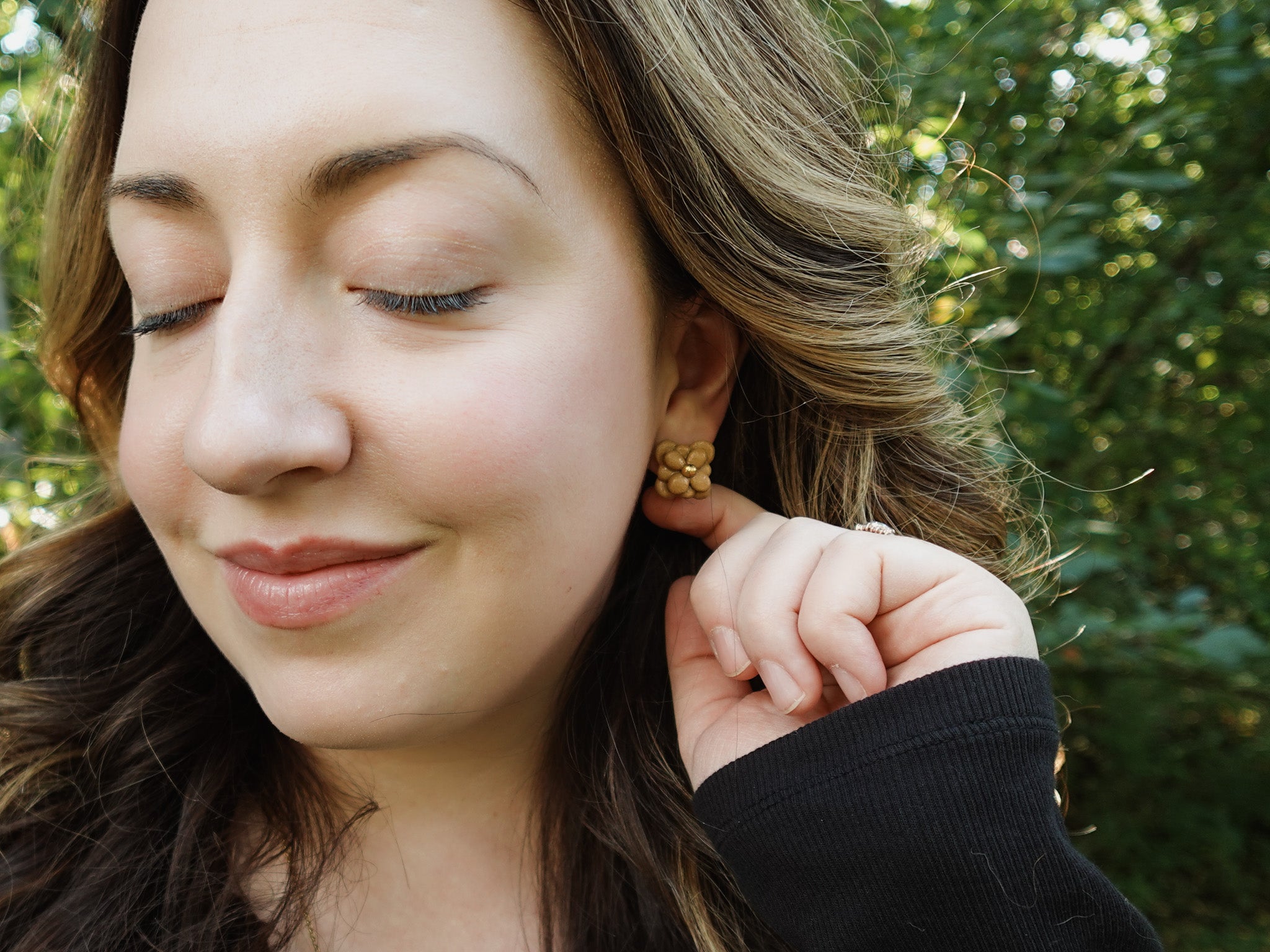 Blossom Studs in Golden Hour – Lilikoi Project