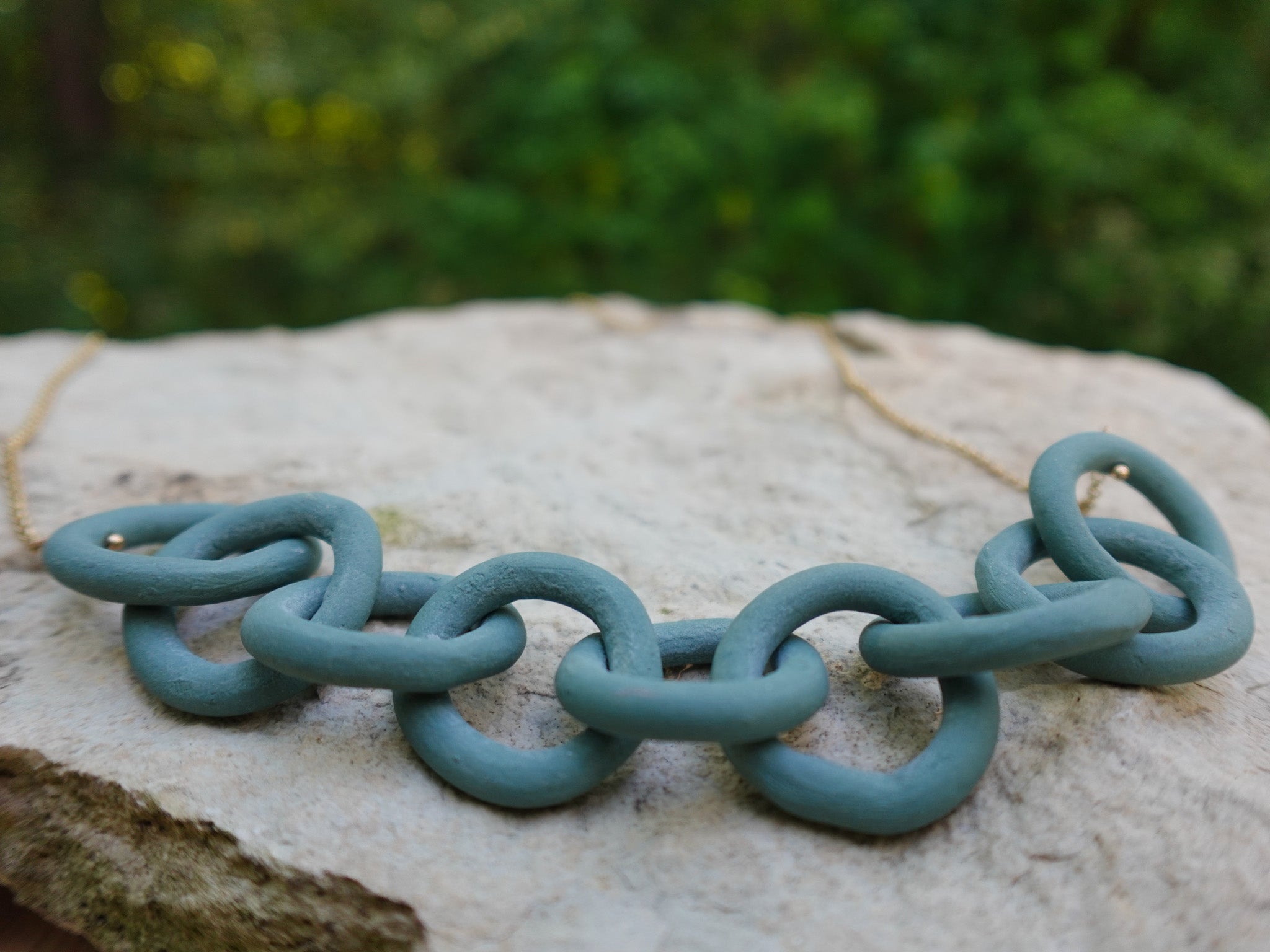 Solace Chain Necklace in Juniper