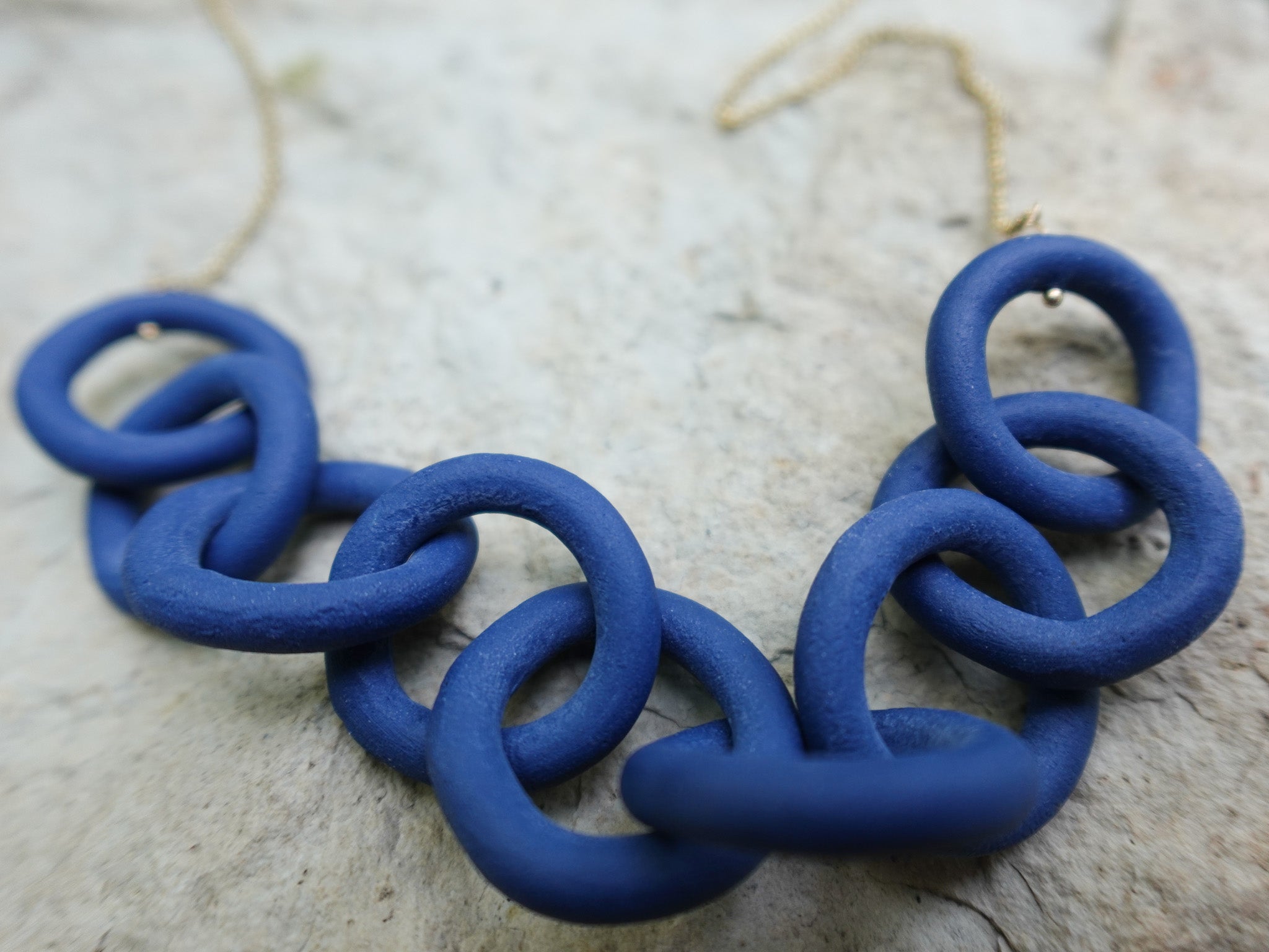 Solace Chain Necklace in Midnight