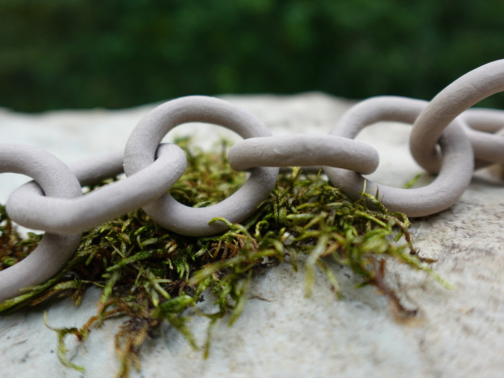 Solace Chain Necklace in Stone