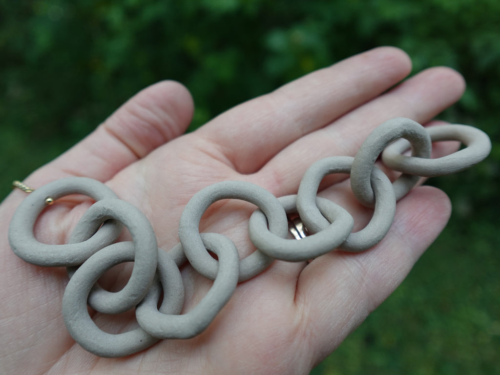 Solace Chain Necklace in Stone