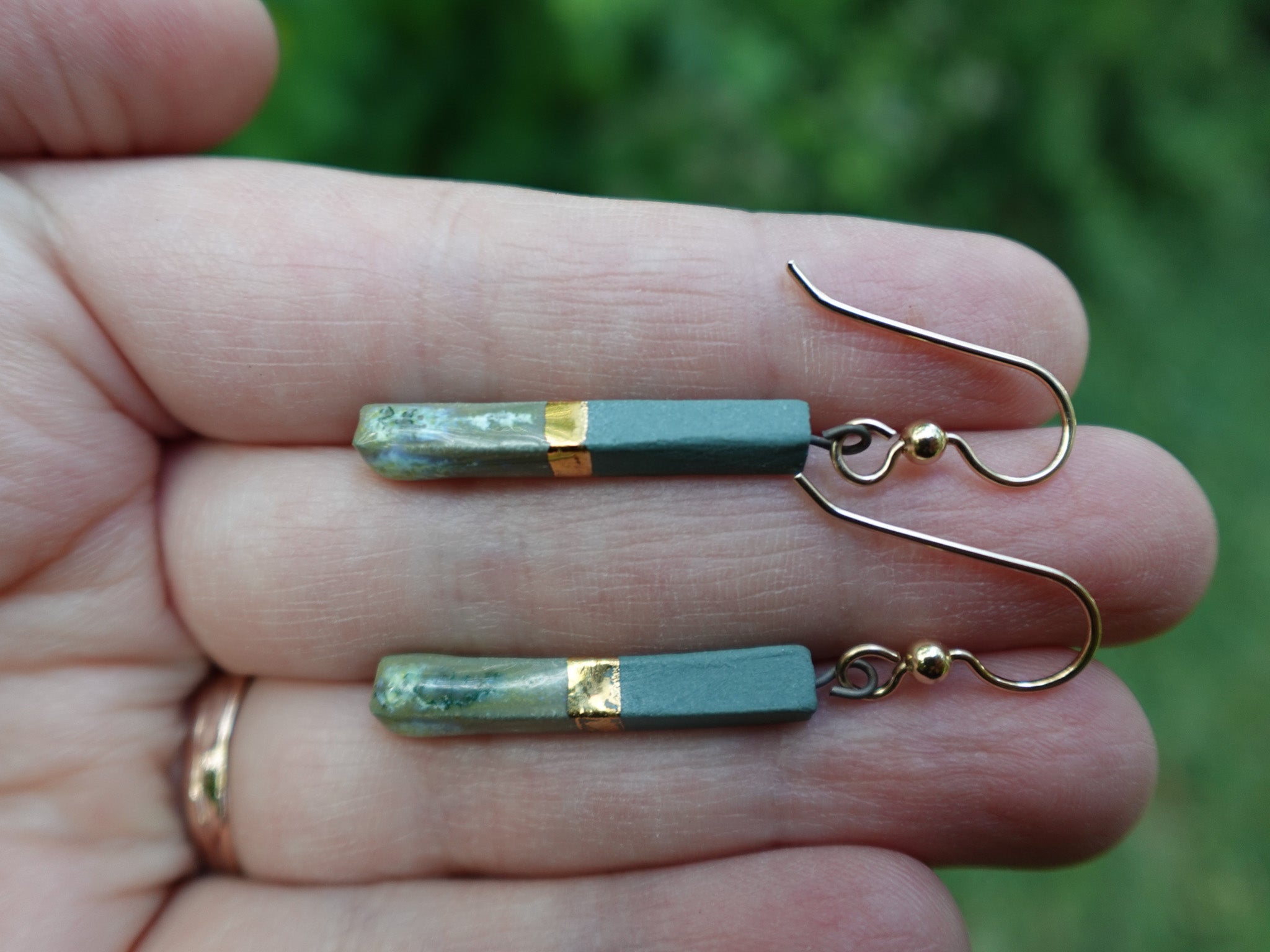 Horizon Bar Drops in Juniper